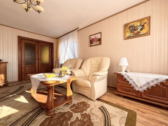 dom wolnostojący, 4 pokoje Nowe Chlebiotki. Zdjęcie 3