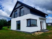 dom wolnostojący Stronno