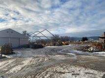 Hala/magazyn Kamienica. Zdjęcie 2