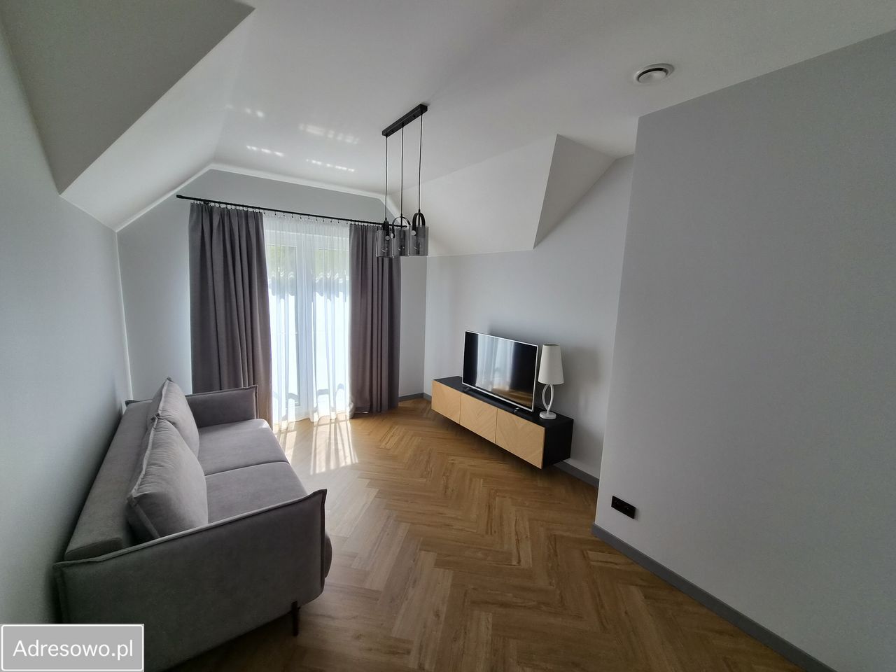 dom wolnostojący, 5 pokoi Komornica. Zdjęcie 6