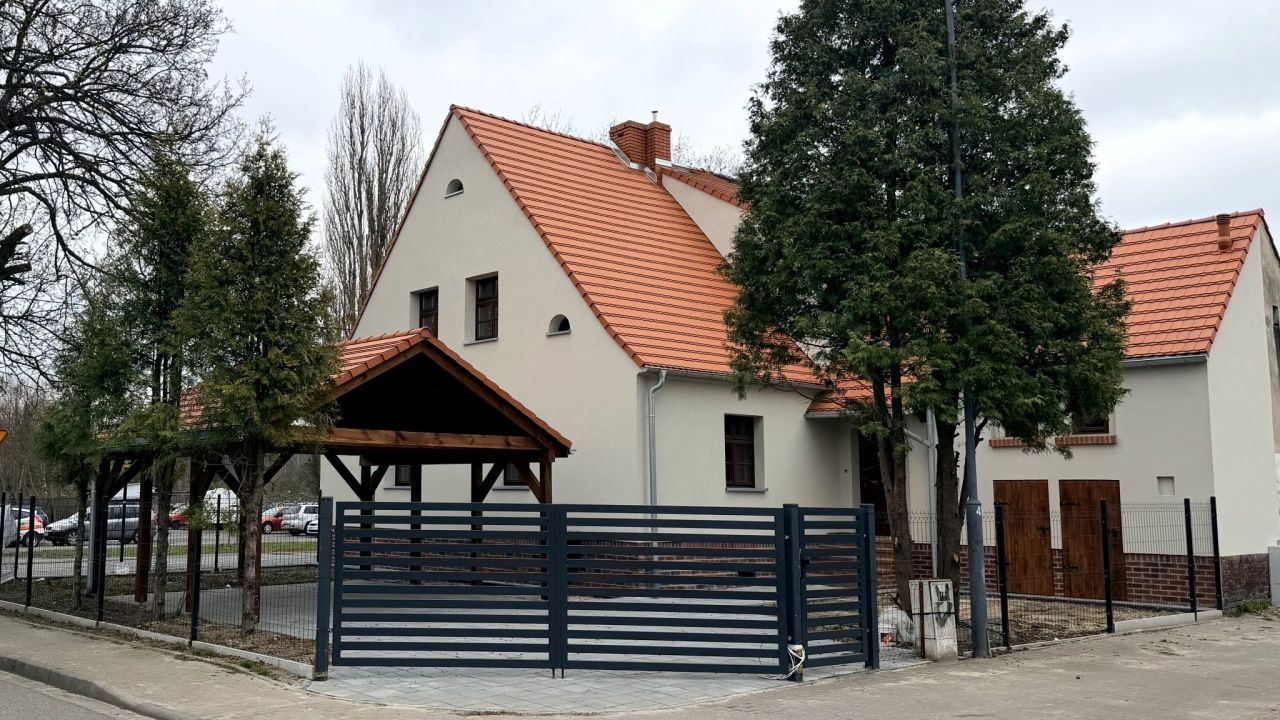 dom szeregowy, 5 pokoi Katowice Giszowiec, ul. Kosmiczna. Zdjęcie 1
