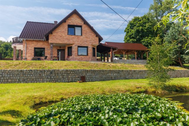 dom wolnostojący, 5 pokoi Kromnów. Zdjęcie 2