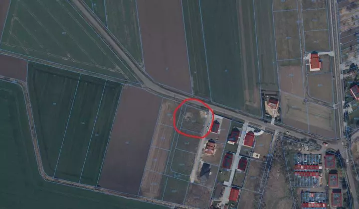Działka budowlana Wiązów