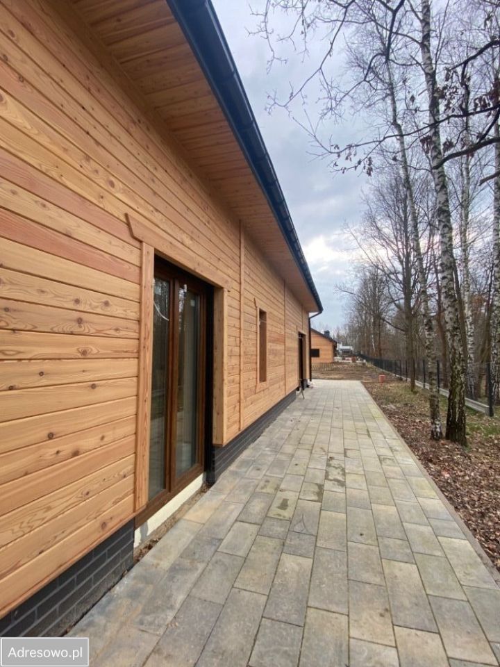 dom wolnostojący, 7 pokoi Kolonia Poczesna, ul. Graniczna. Zdjęcie 3