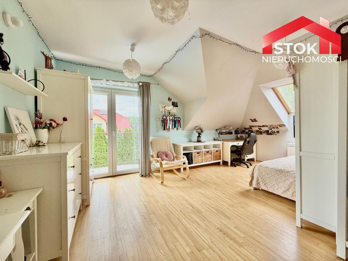 dom wolnostojący, 5 pokoi Śródlesie. Zdjęcie 11