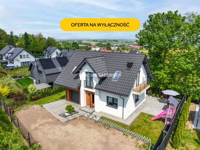 dom wolnostojący, 4 pokoje Zagórze. Zdjęcie 1