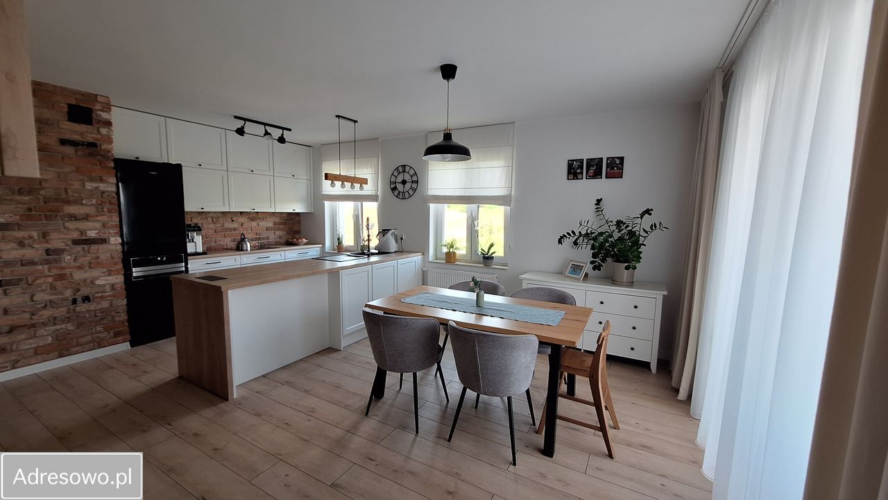 Mieszkanie 4-pokojowe Świecie, ul. gen. Józefa Hallera. Zdjęcie 5