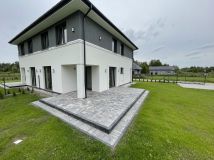 bliźniak, 2 pokoje Sade Budy