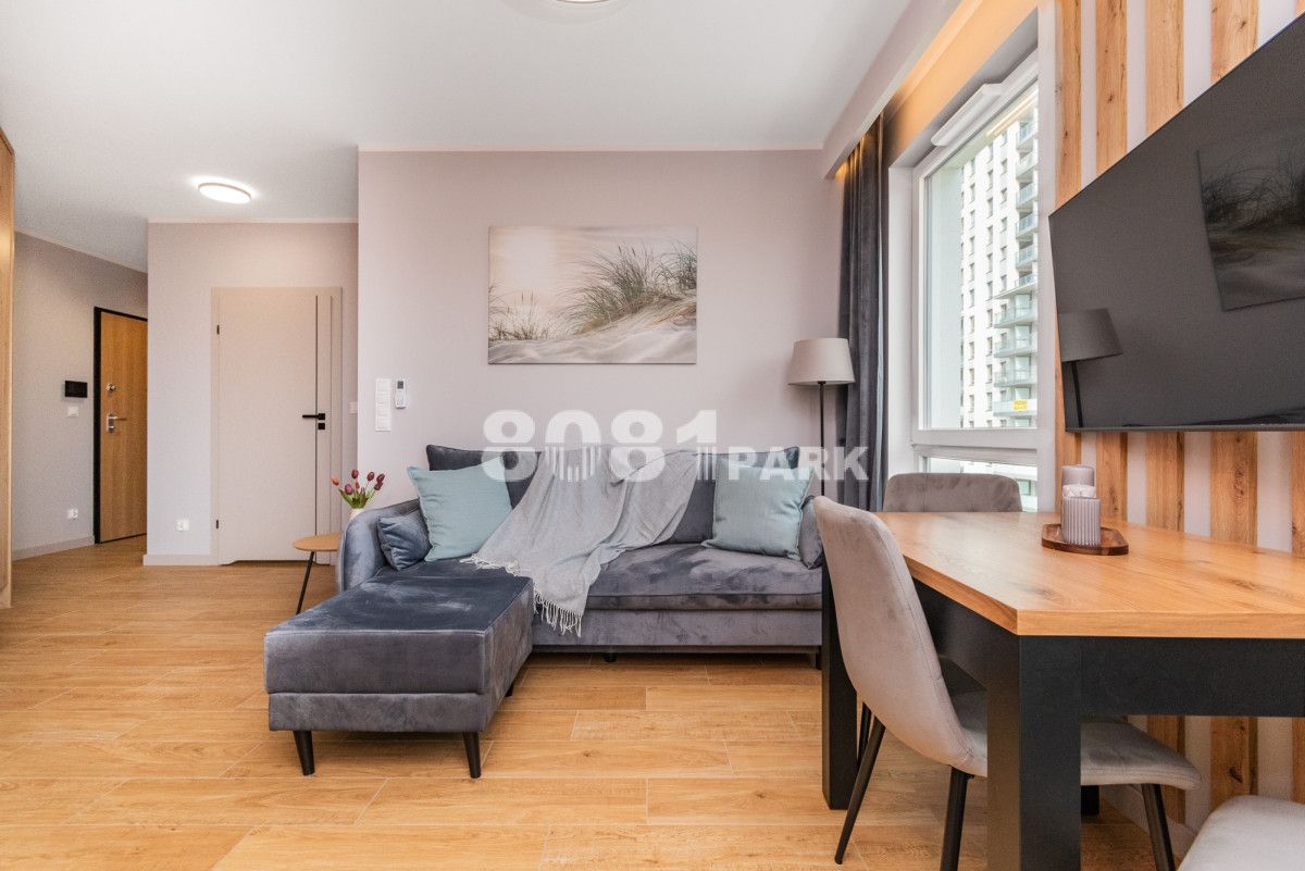 Mieszkanie 2-pokojowe Gdańsk Letnica, ul. Starowiejska. Zdjęcie 3