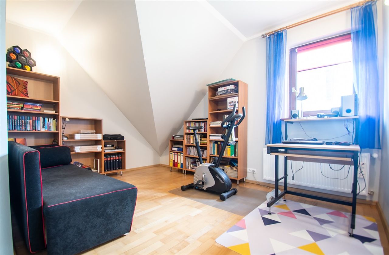 dom wolnostojący, 5 pokoi Chybie, ul. Spokojna. Zdjęcie 20