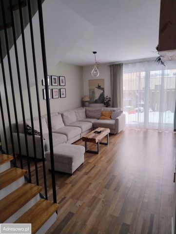 dom szeregowy, 6 pokoi Rumia Centrum, ul. Herberta. Zdjęcie 1