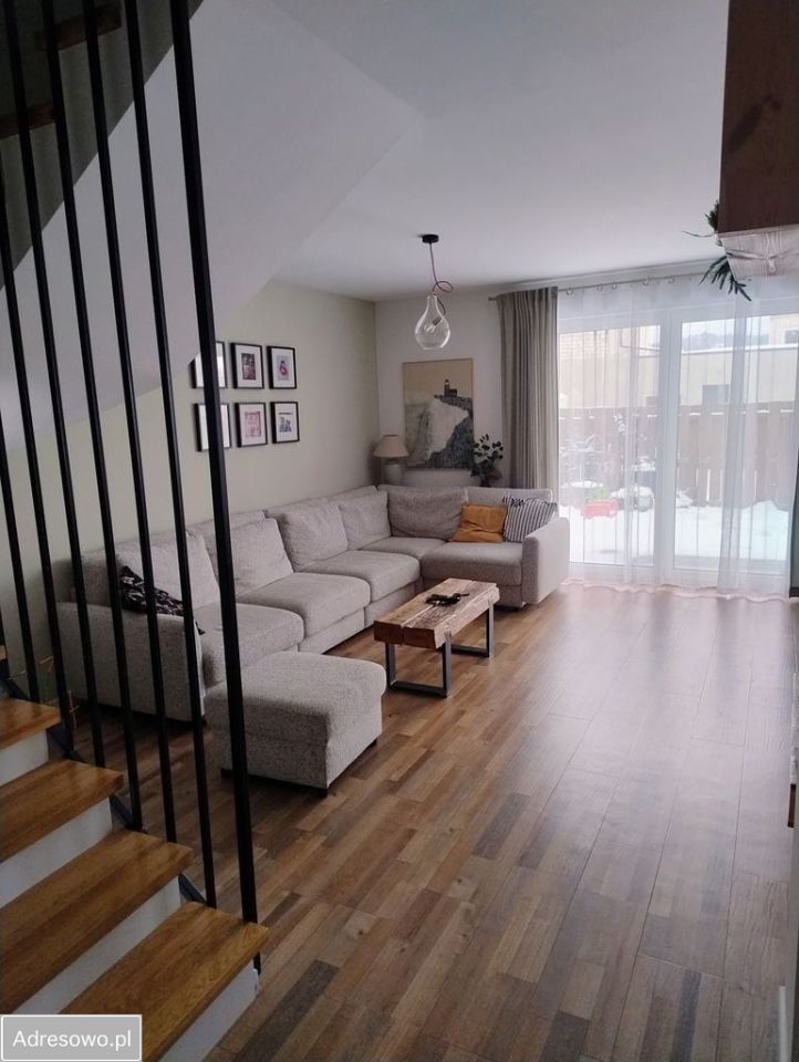 dom szeregowy, 6 pokoi Rumia Centrum, ul. Herberta. Zdjęcie 1