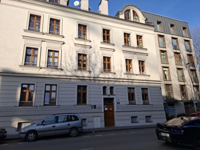 Mieszkanie 3-pokojowe Kraków Grzegórzki, ul. Grzegórzecka. Zdjęcie 1