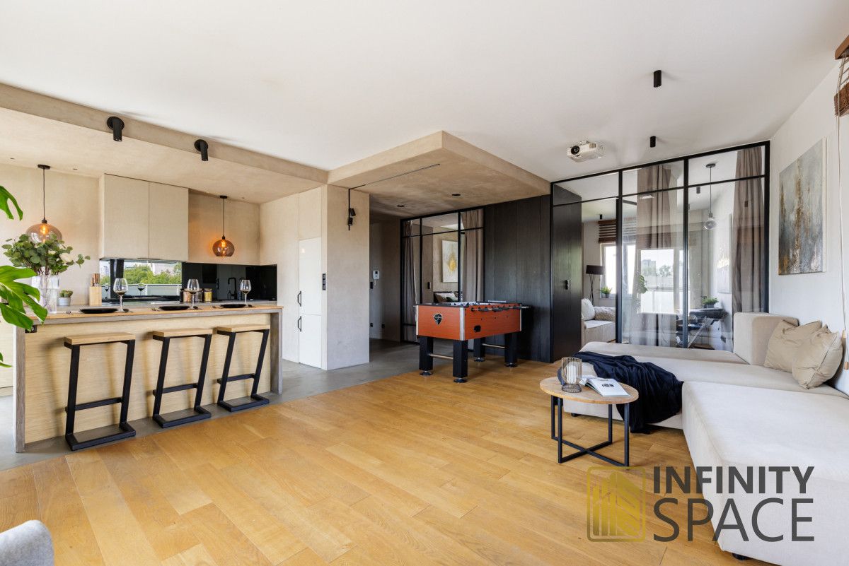 Mieszkanie 3-pokojowe Warszawa Praga-Południe, ul. Międzynarodowa. Zdjęcie 2