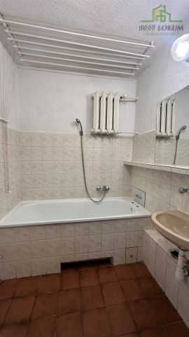 Mieszkanie 3-pokojowe Kielce, os. Na Stoku. Zdjęcie 3