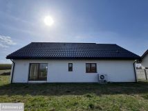 dom wolnostojący, 2 pokoje Bądki. Zdjęcie 3