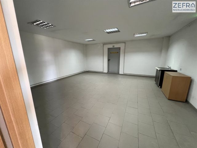 Hala/magazyn Babice. Zdjęcie 11