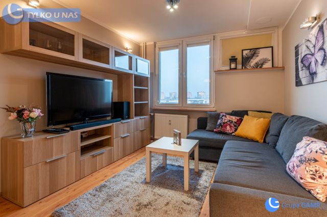 Mieszkanie 2-pokojowe Kraków, ul. Ludomira Różyckiego. Zdjęcie 1