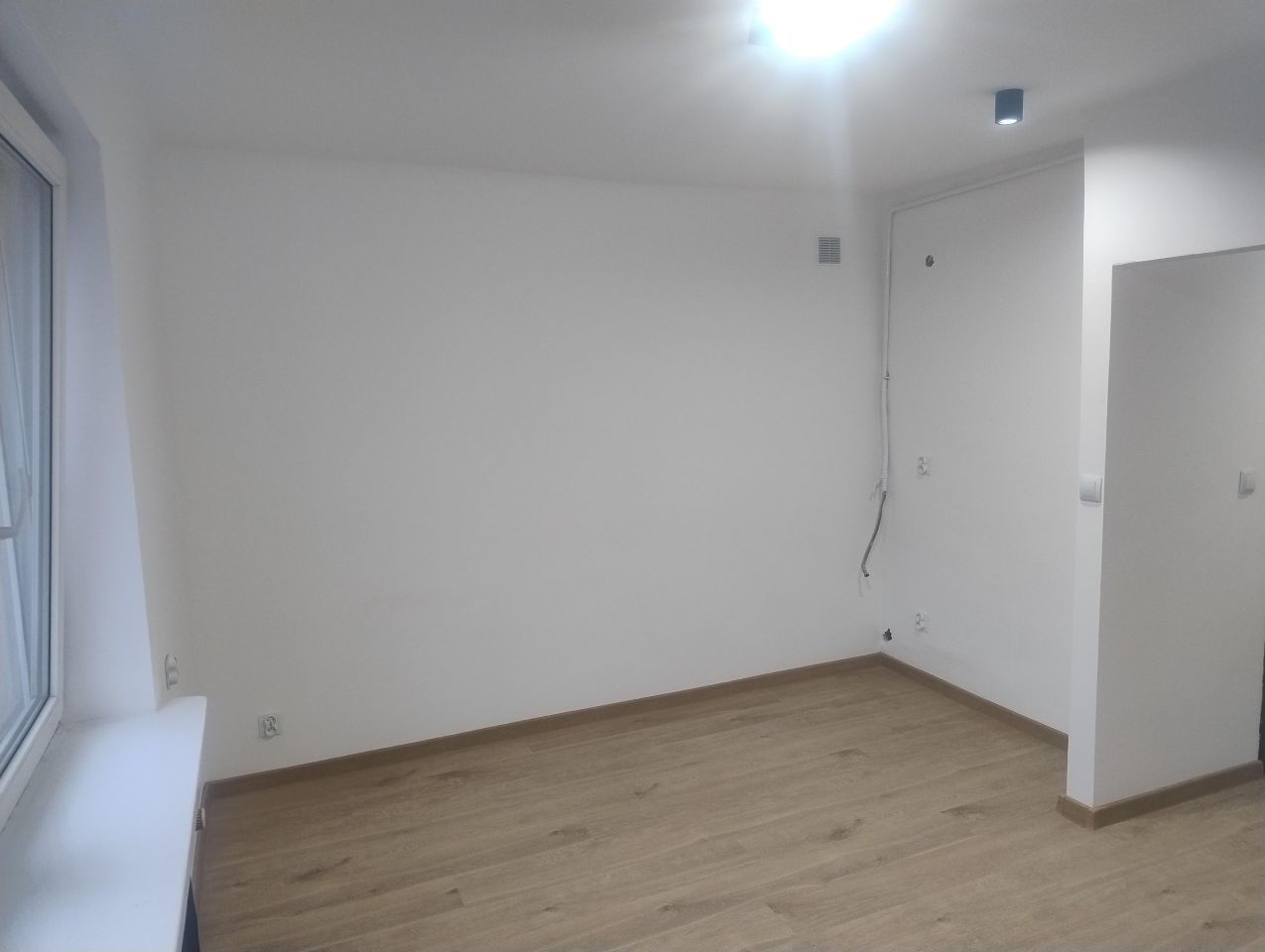 Mieszkanie 1-pokojowe Kielce KSM, ul. Mieczysława Karłowicza. Zdjęcie 2