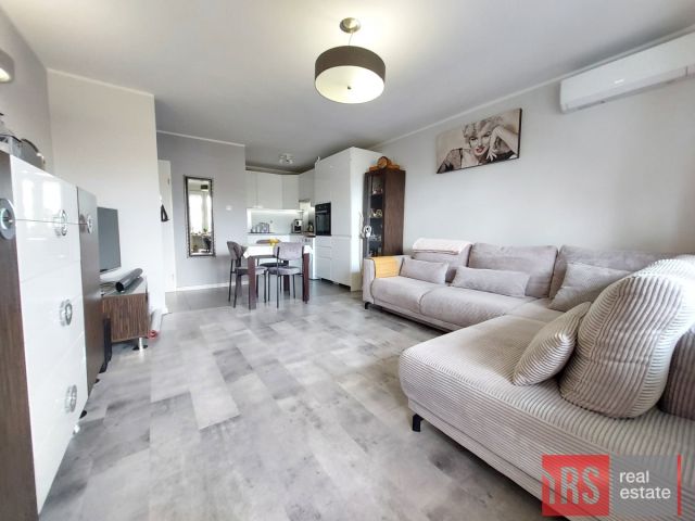 Mieszkanie 3-pokojowe Legionowo, ul. Aleja 3 Maja. Zdjęcie 2