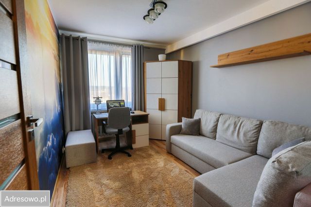 Mieszkanie 3-pokojowe Kielce, os. Na Stoku. Zdjęcie 1