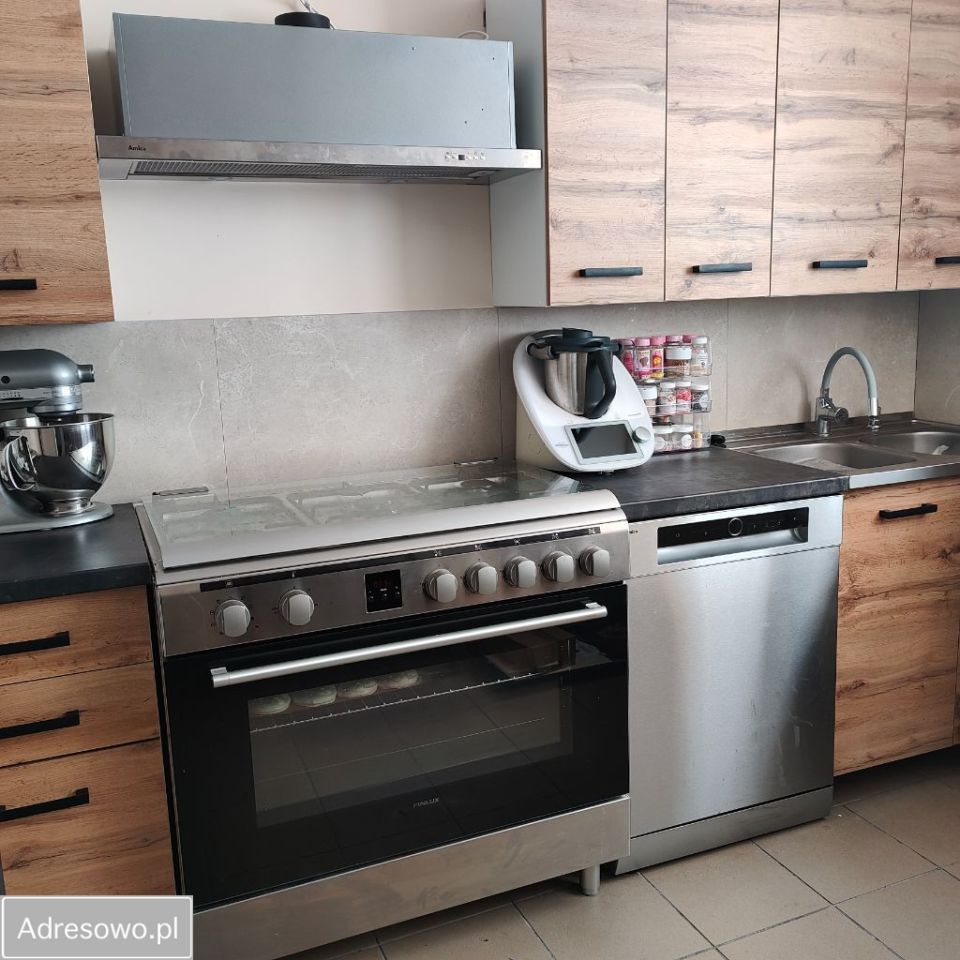 bliźniak, 10 pokoi Czosnów, ul. Warszawska. Zdjęcie 7