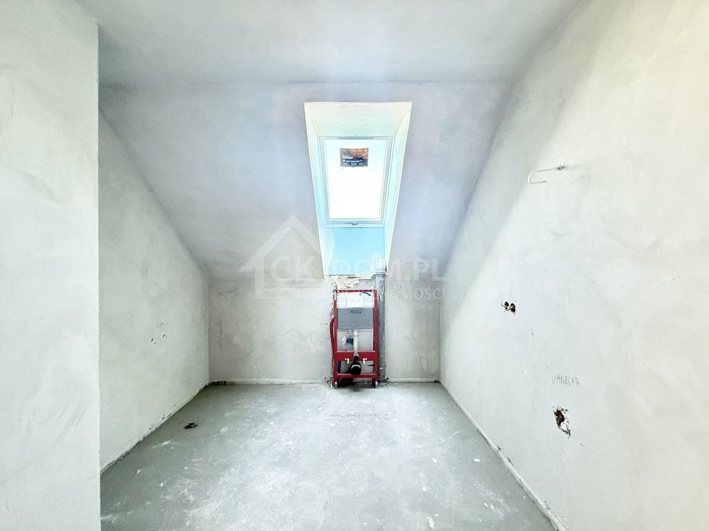 dom wolnostojący, 5 pokoi Bobrza. Zdjęcie 8