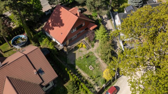 dom wolnostojący, 6 pokoi Grodzisk Mazowiecki. Zdjęcie 3