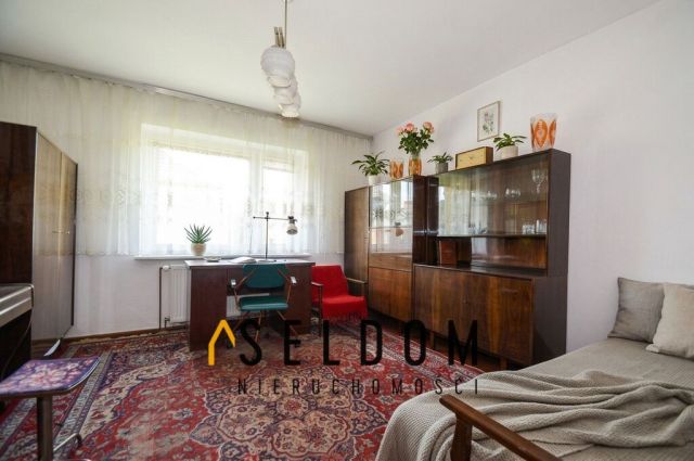 dom wolnostojący, 4 pokoje Opole Chabrów. Zdjęcie 2