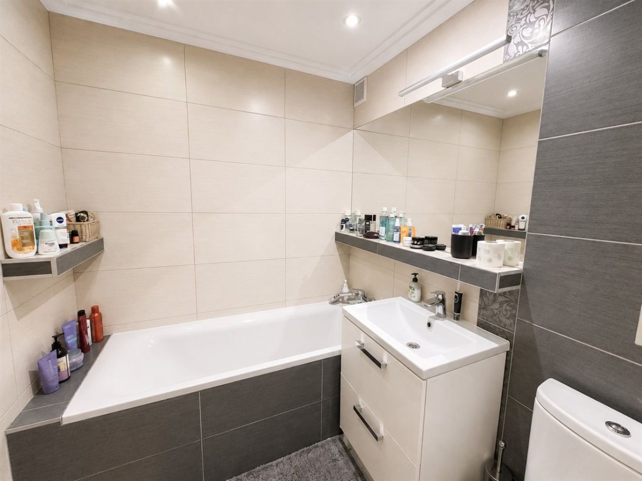 Mieszkanie 4-pokojowe Będzin. Zdjęcie 11
