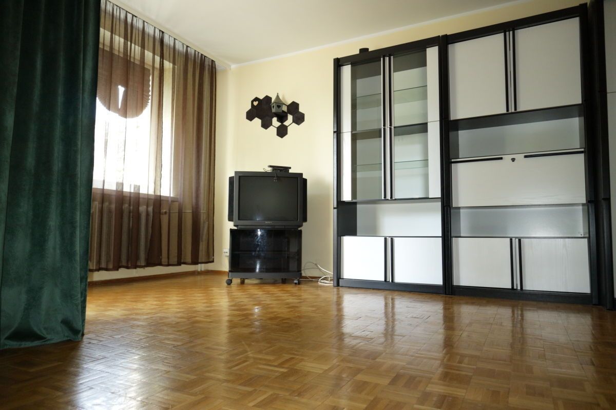 Mieszkanie 2-pokojowe Poznań Grunwald, ul. Międzyborska. Zdjęcie 2