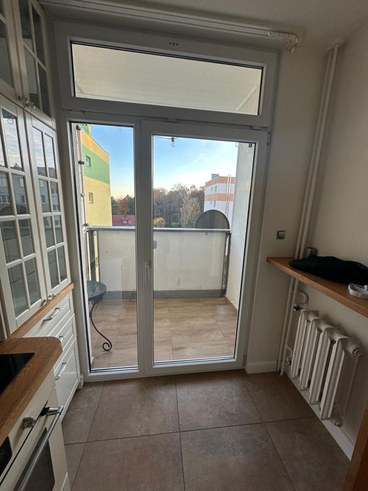 Mieszkanie 3-pokojowe Mrzeżyno. Zdjęcie 4