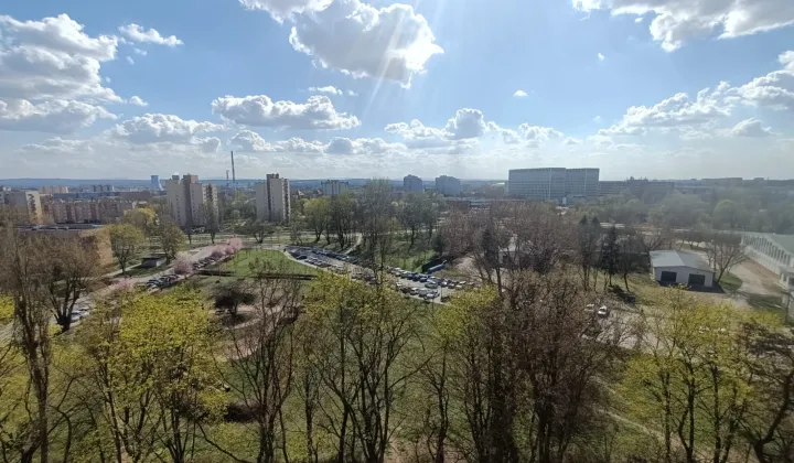 Mieszkanie 3-pokojowe Kraków Czyżyny, os. 2 Pułku Lotniczego