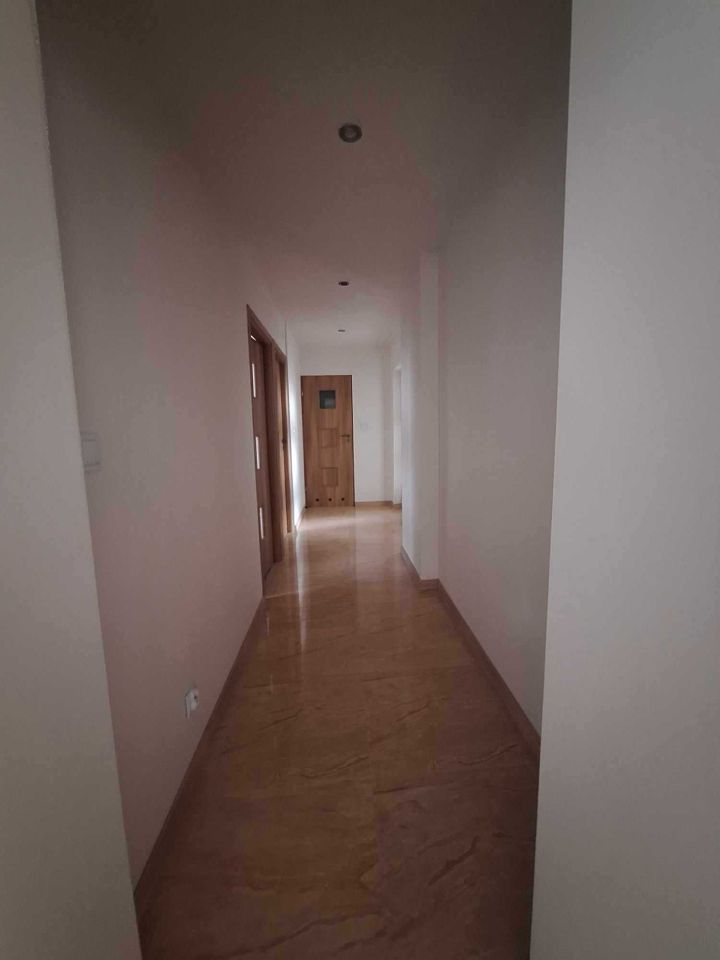 Mieszkanie 5-pokojowe Wojciechowice. Zdjęcie 2