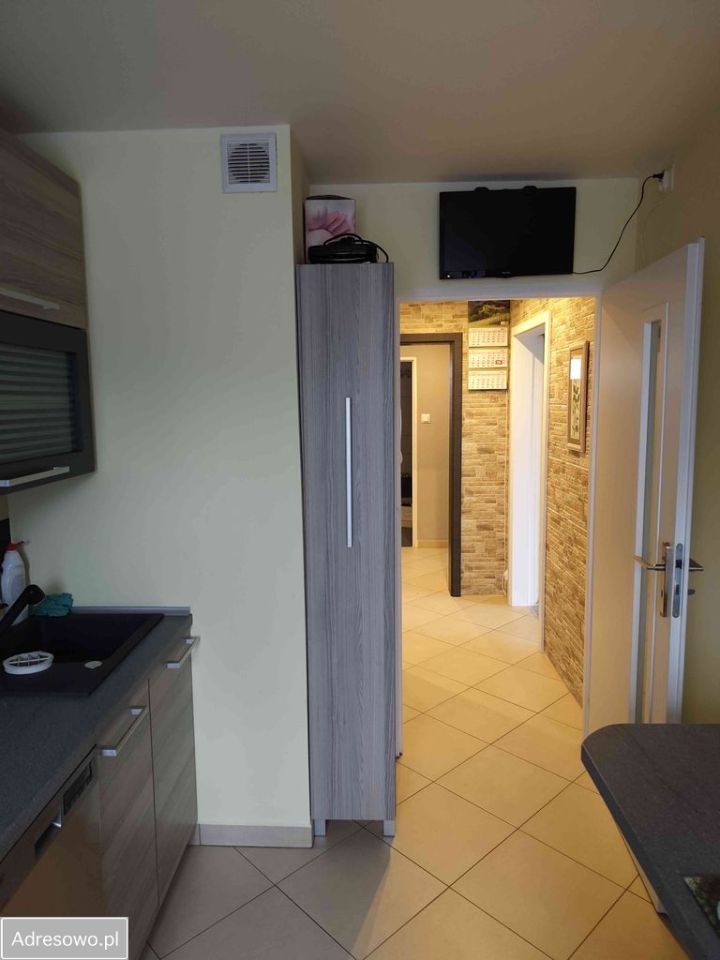 Mieszkanie 3-pokojowe Cieszyn, ul. Ludwika Brożka. Zdjęcie 4