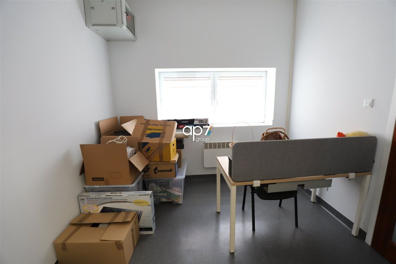 Hala/magazyn Kraków Czyżyny. Zdjęcie 3