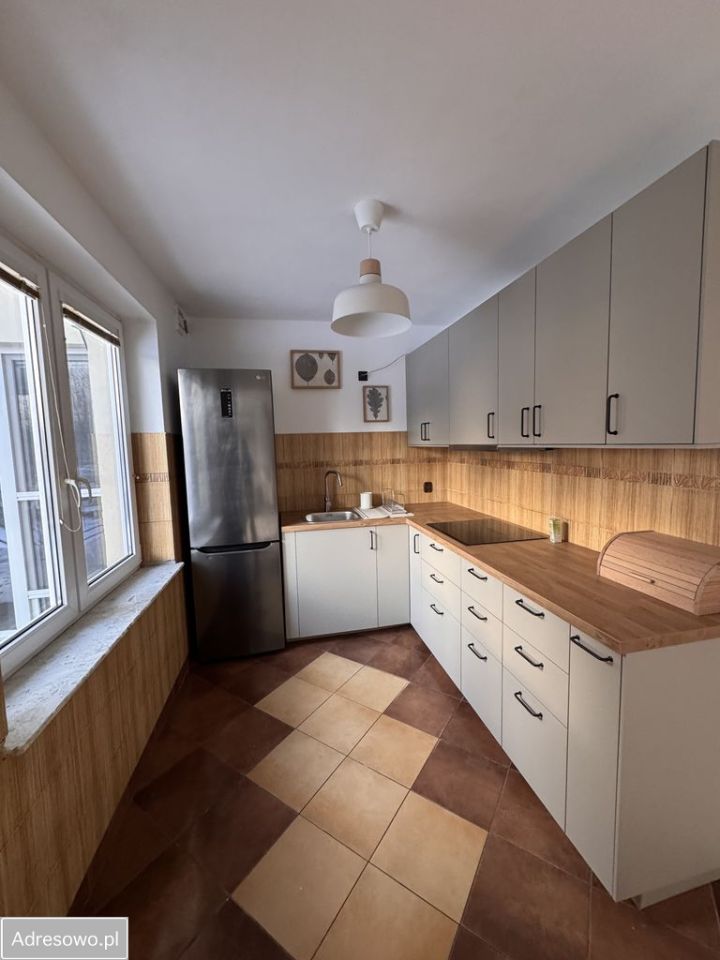 dom wolnostojący, 11 pokoi Okuniew, ul. Rattanowa. Zdjęcie 9