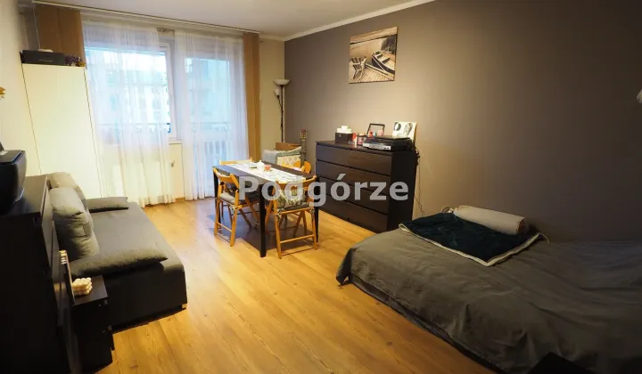 Mieszkanie 4-pokojowe Kraków Podgórze, ul. Łużycka