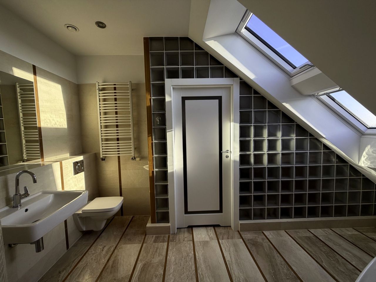 Mieszkanie 3-pokojowe Warzymice. Zdjęcie 5