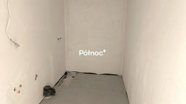 Mieszkanie 3-pokojowe Łaziska. Zdjęcie 4