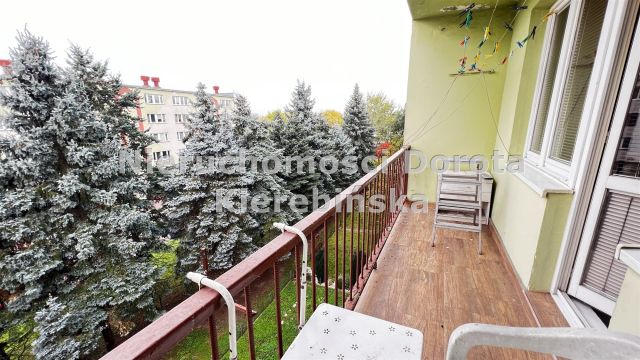 Mieszkanie 3-pokojowe Tomaszów Mazowiecki, ul. Dzieci Polskich. Zdjęcie 6