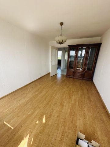 Mieszkanie 3-pokojowe Warszawa Ursus. Zdjęcie 1