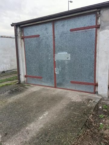 Garaż/miejsce parkingowe Kostrzyn nad Odrą, ul. Targowa. Zdjęcie 1