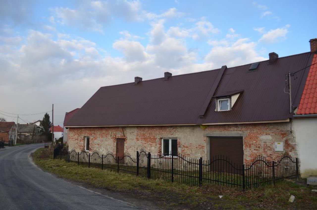 dom wolnostojący Karchów