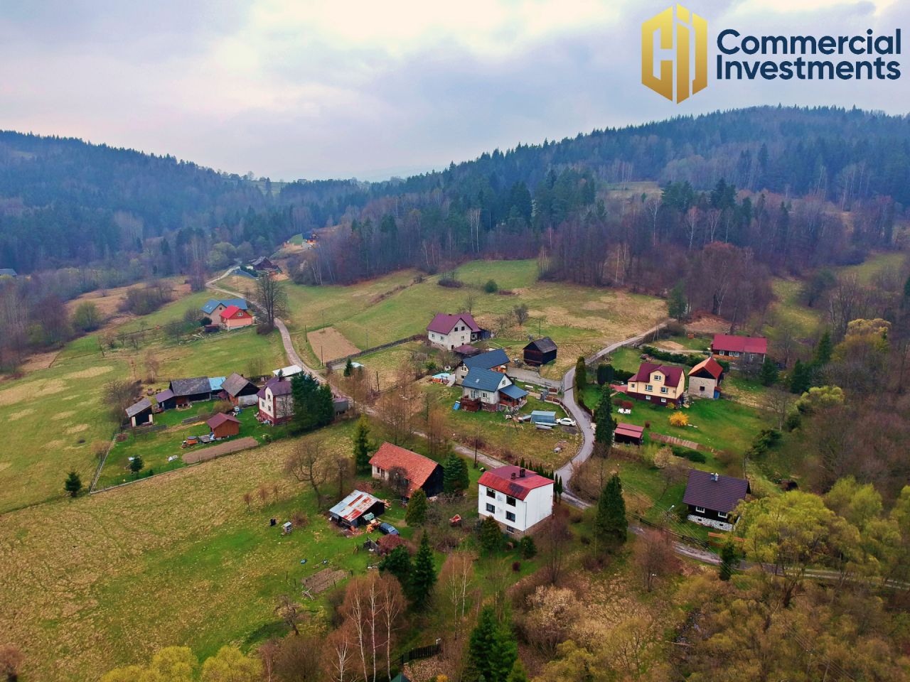 dom wolnostojący, 2 pokoje Las Borowina. Zdjęcie 5