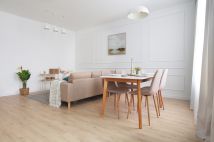 Mieszkanie 3-pokojowe Bytom Śródmieście, ul. marsz. Józefa Piłsudskiego. Zdjęcie 4