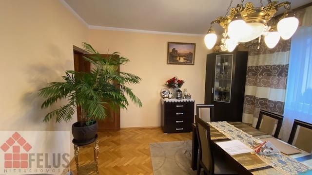 dom wolnostojący, 5 pokoi Kraków Skotniki, ul. Skotnicka. Zdjęcie 2