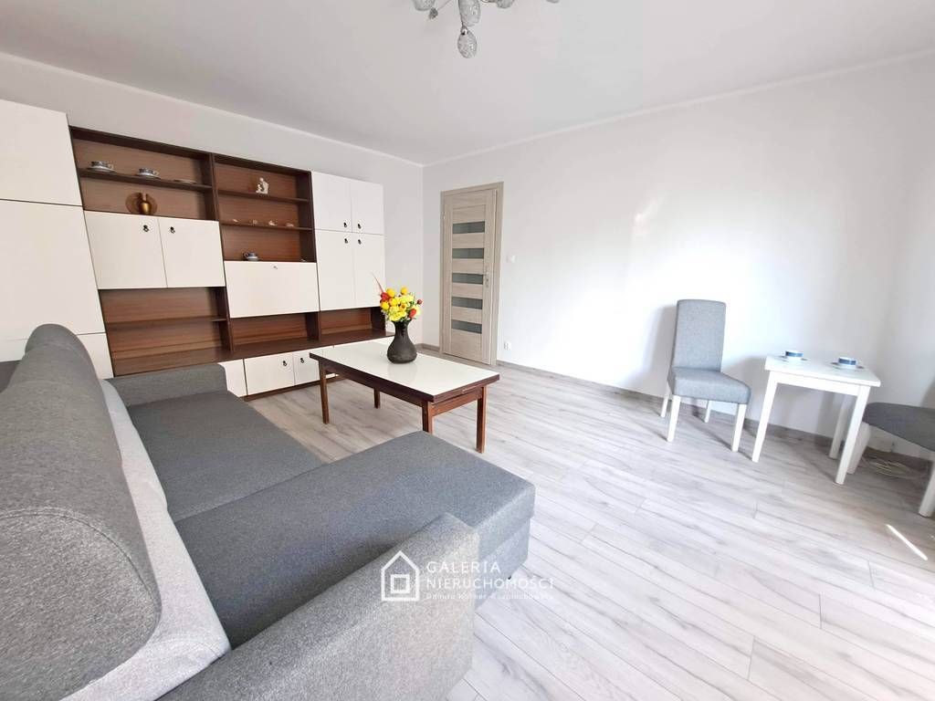 Mieszkanie 2-pokojowe Gniezno, ul. Budowlanych. Zdjęcie 3