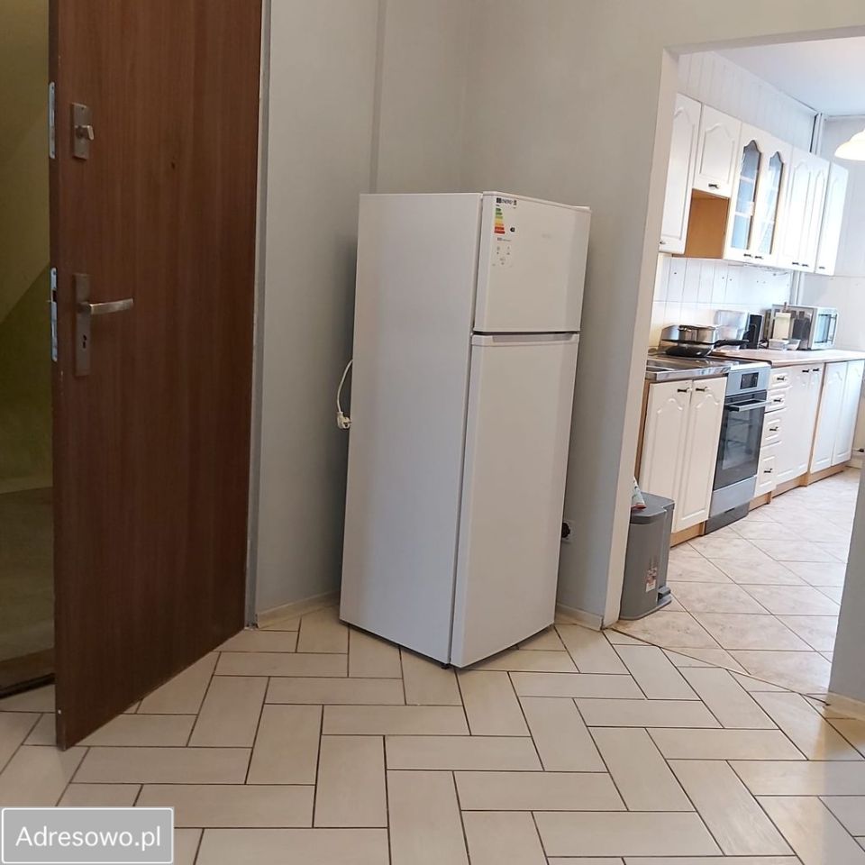 Mieszkanie 3-pokojowe Tychy Centrum, ul. Stefana Jaracza. Zdjęcie 3