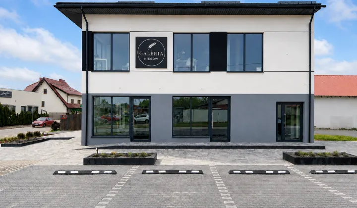Lokal Niegów, ul. Handlowa
